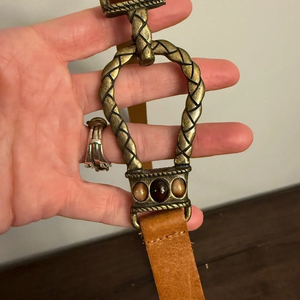 Chico’s Genuine Leather Belt M/L Made in Canada Boho Western Statement Buckle